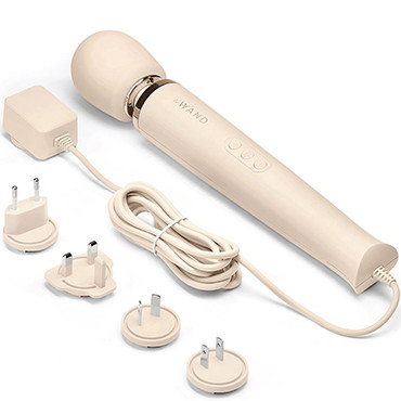 Le Wand Powerful Plug-In Vibrating Massager, кремовый