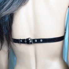 BDSM Арсенал сбруя для груди с ошейником и кольцом, лаковая черная