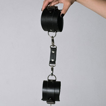 Fetish Dreams Наручники черные