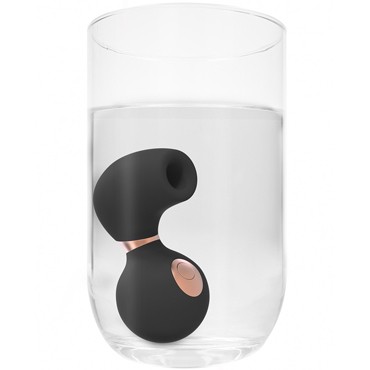 Irresistible Invincible, черный