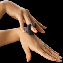 YESforLOV Lov Finger clitoral stimulator